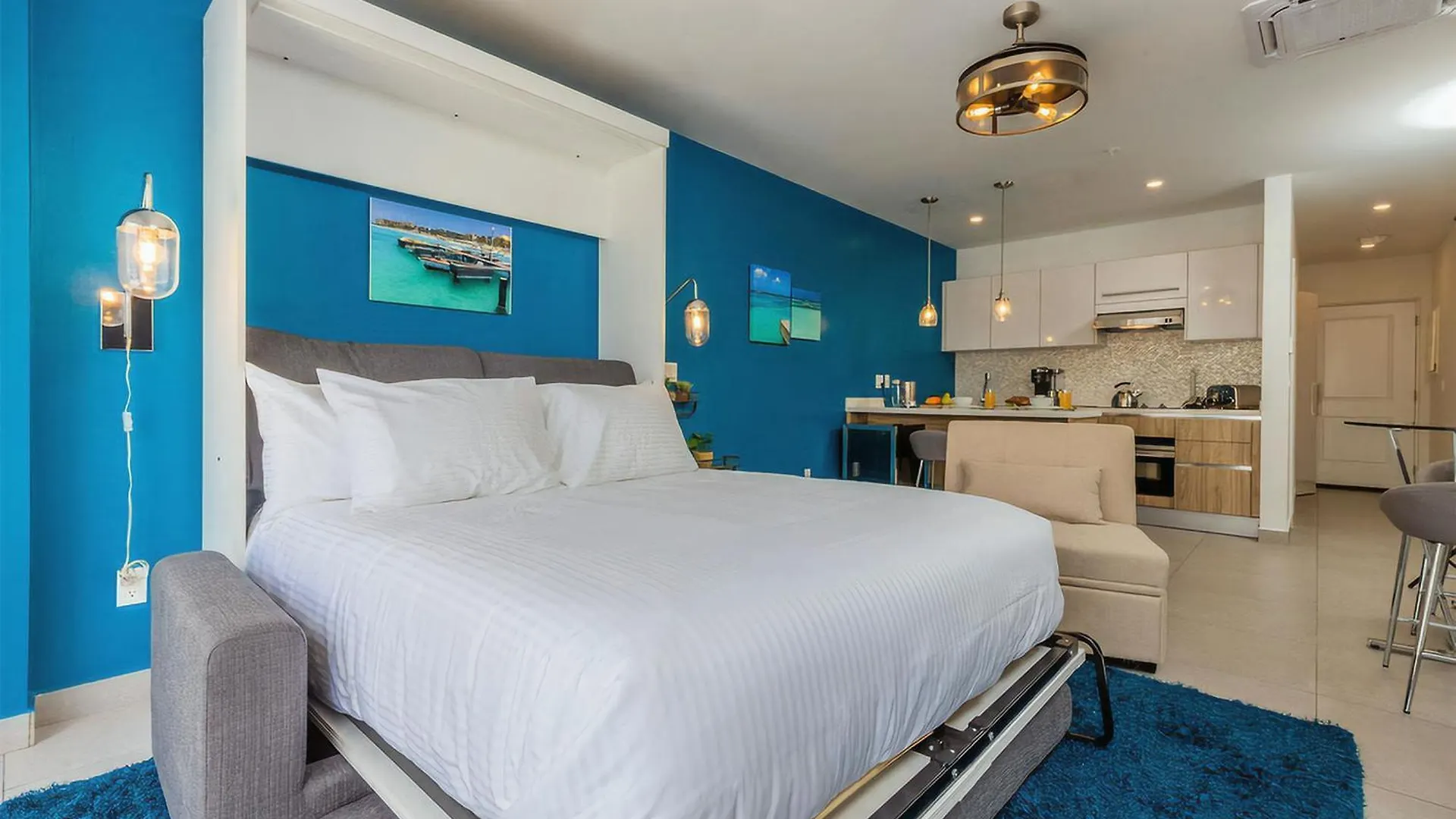 Modern Design Studio Ready For Enjoyment Oranjestad Apartment